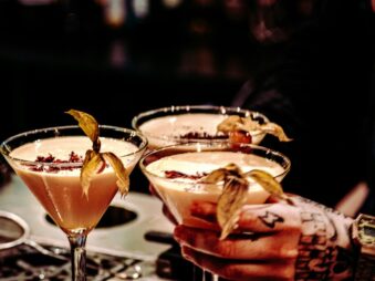 seattle cocktail bars