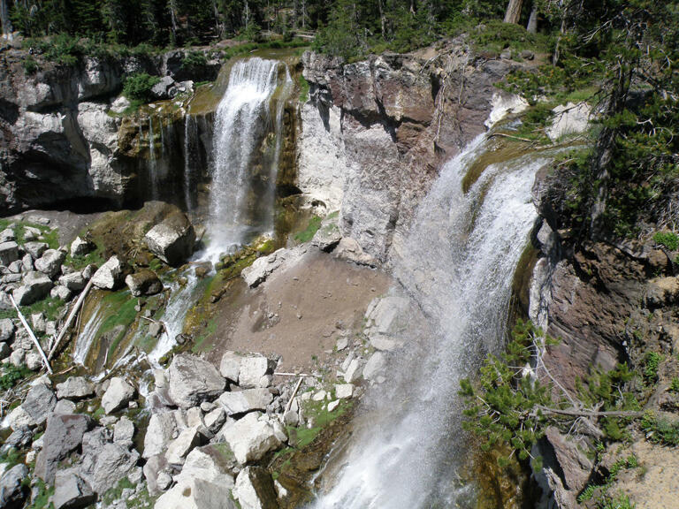 Paulina Creek Falls