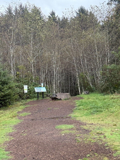 The Knoll to God's Thumb trailhead.